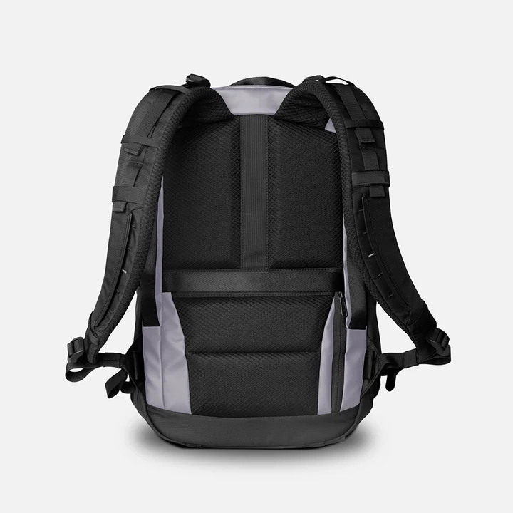 Weather Resistant 18L Daily Backpack Breathable Mesh Back 16 Inch Laptop Daypack